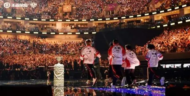 鸟巢举办, 决赛