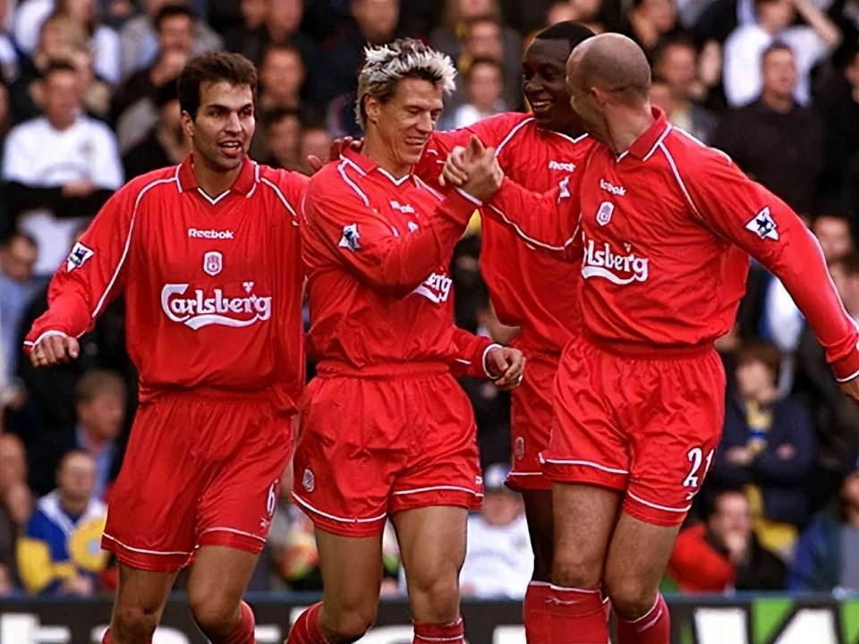 XZWFK, 球衣实现了