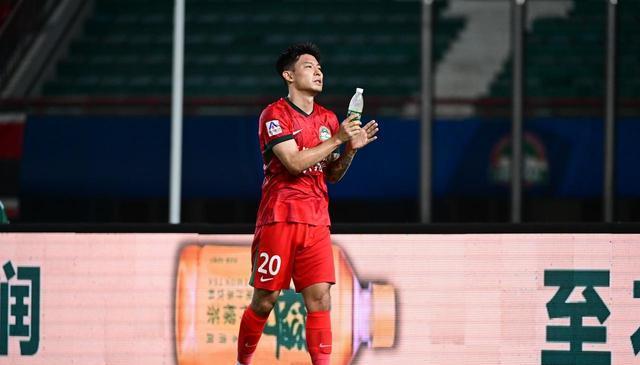 上源在国家, 中场就几乎, 惨的球员