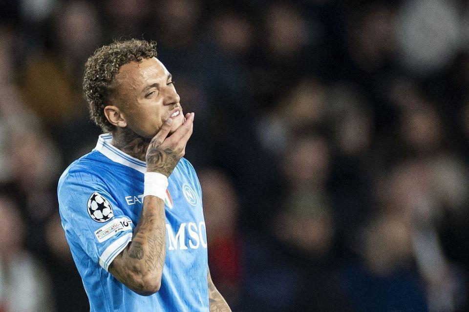 战中, 焦尔诺不慎, img